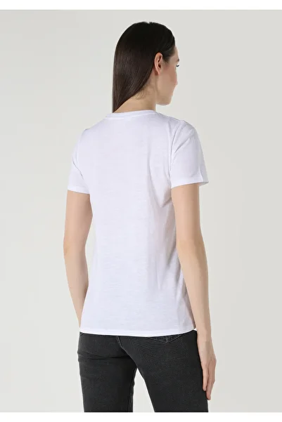 Colin's Tricou alb cu mânecă scurtă pentru femei, cu decolteu rotund, cu croială normală