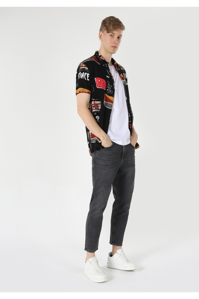 Colin's Regular Fit Viskoz Shirt Neck Baskılı Cepsiz Erkek Siyah Kısa Kol Gömlek