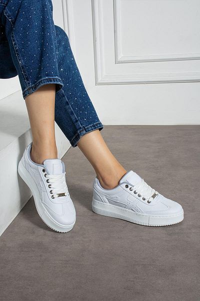 L.A Polo White Women's Sneaker