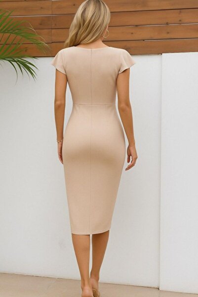 Mossta Heart Neckline Gathered Crepe Dress - Cream