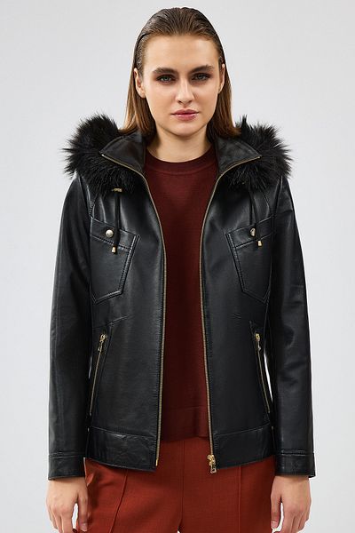 Derimod Meggy Women's Black Leather Jacket - Hooded and Furry, Regular Fit 24Wge52101M