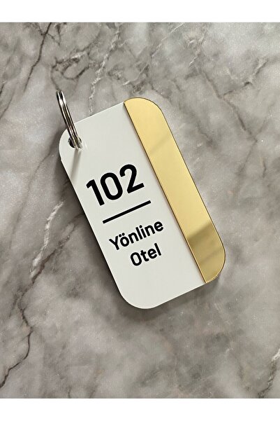 Yönline Beyaz&Gold Pleksi Kişiselleştirilebilir Otel Bungalov Apart Anahtarlık