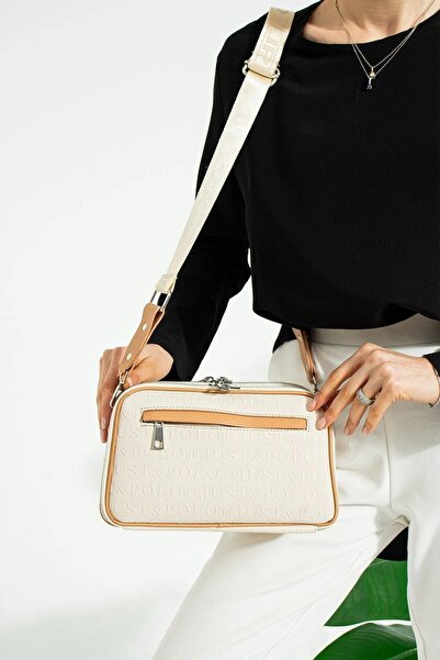 Just Polo حقيبة كتف يد نباتية منقوشة مسطحة مع مغناطيس في المنتصف