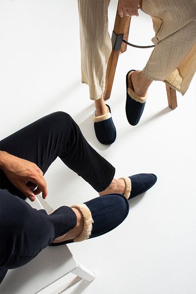 Special Action Men's and Women's Home Slippers - Winter Dowry Slippers with Fur Inside, Light Sole, Noiseless (Narrow Fit)
