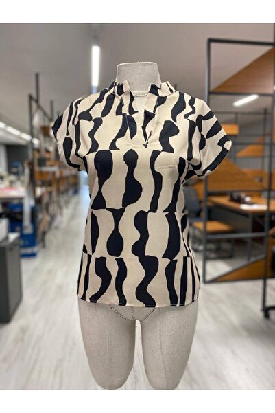 rengamoda Дамска блуза от плат Moskrep с кафяв ръкав прилеп и V-образно деколте