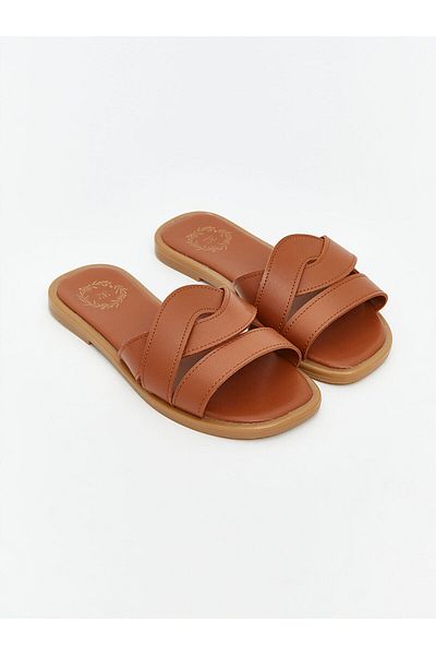 LC Waikiki New Season Leather Look Girls' Slippers - S5Rd17Z4