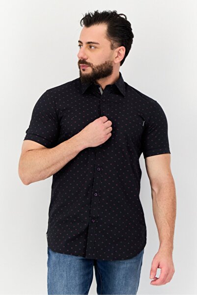 Kenneth Cole قميص رجالي بقصّة عادية وأكمام طويلة وطبعة كاملة، متعدد الألوان