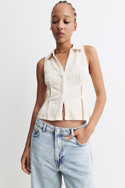 Pull & Bear Dokulu pens detaylı üst