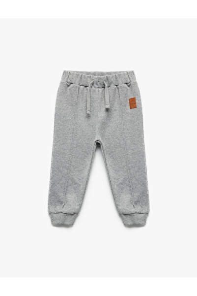 Koton Basic Jogger-Sweatpants mit elastischem Bund und Taschen