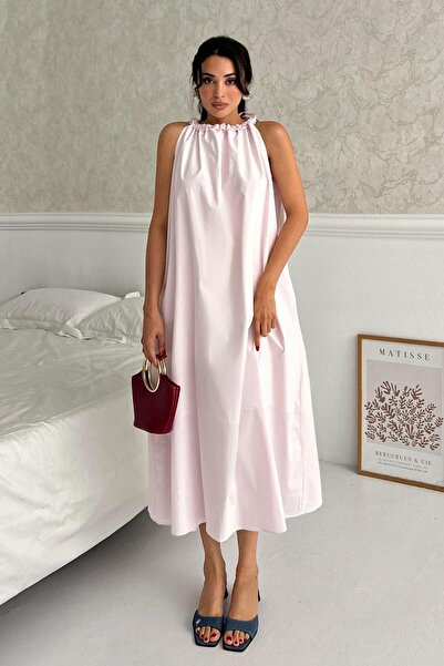 Serica Moda Pink Halter Neckline Wide Cut Dress
