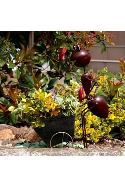 Artool Garden decoration, metallic ant with wheelbarrow, 11 x 37 x 46 cm