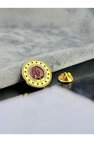 Kuyumcudan Adalet Bakanlığı Yaka Rozeti ( Gümüş Üzeri Altın Kaplama )