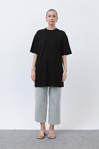 Puane Long Loose Cut Straight Short Sleeve Black T-Shirt 40009