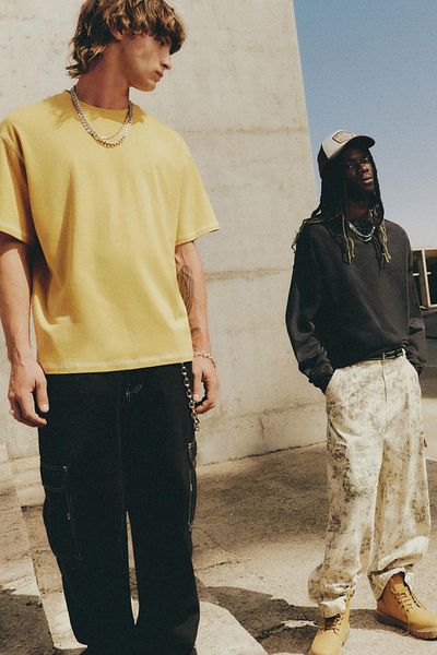 Pull & Bear Contrast stitch T-shirt