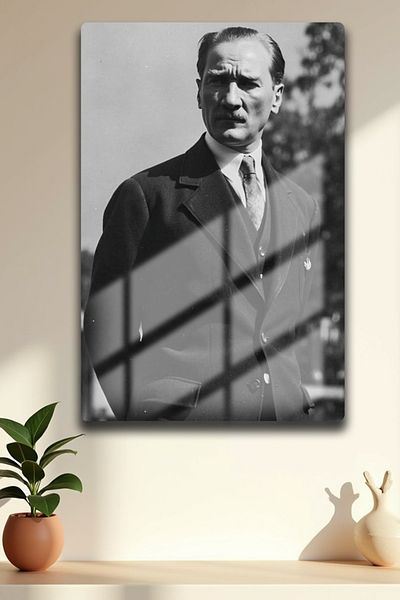 Canestar Mustafa Kemal Ataturk Painting - Metal Painting - High Definition and Glow