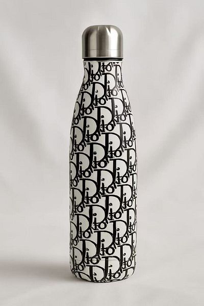 M AND R "Elegance of Letters" Magazine - Luxurious Modern Design