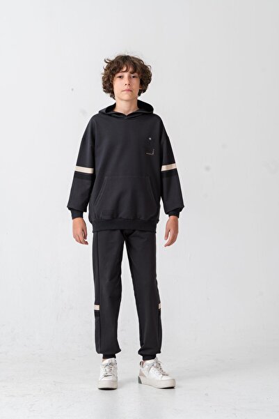 Mışıl Kids Set de trening pentru băieți, cu imprimeu pentru echipa universita...