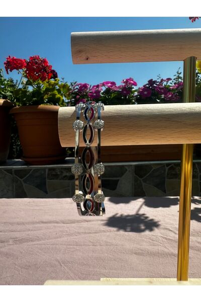 Mutenaura Stainless Steel Handcuff Bracelet