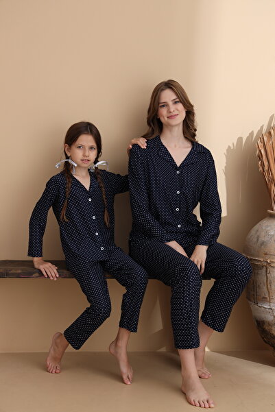 ELİTOL طقم بيجامة بأكمام طويلة منسوجة من جلد الغزال بنمط نقاط صغيرة للأم والابنة