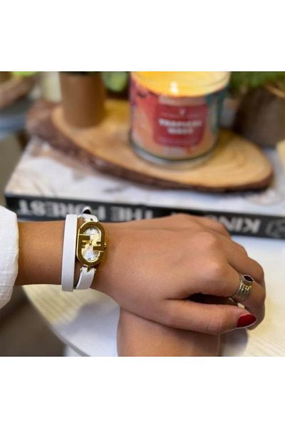 catera Caterra women's watch, white leather, gold frame