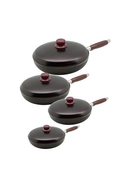 Generic 4-piece frying pan set, dark brown, in various sizes