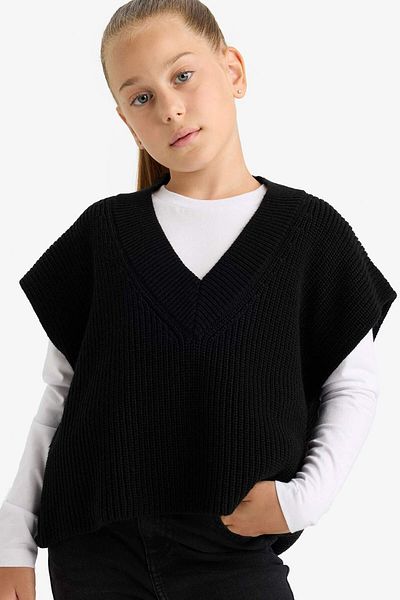 DeFacto Girls Oversize Wide Fit V Neck Knitwear Sweater F2625A825Au