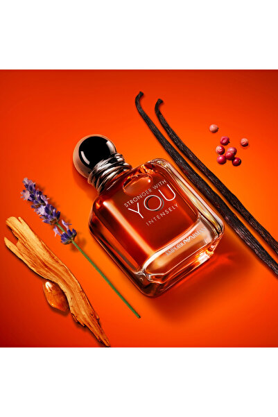 🌟 Emporio Armani Stronger With You Intensely'yi Keşfedin!