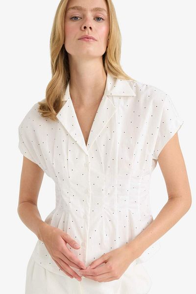 DeFacto Fitted Jacket Collar Polka Dot Poplin Short Sleeve Shirt F9991Ax25Au