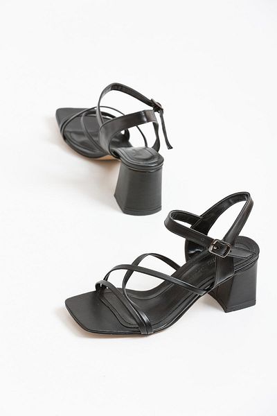 HT FREEDOM Women's Alya Black Leather Strap Sandals