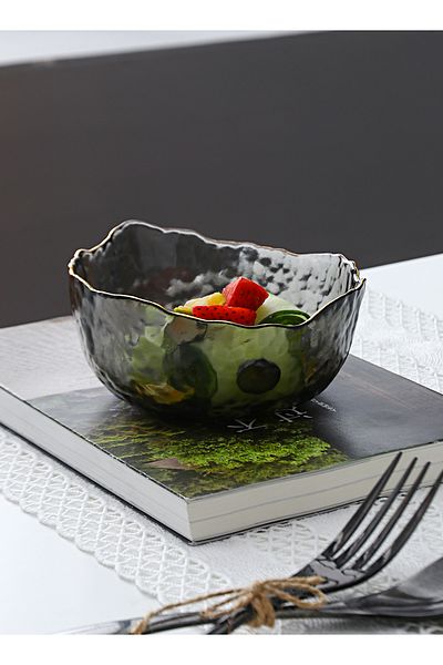 Shuer 5 Inch Glass Fruit Salad Bowl With Gold Edge And Irregular Hammer Pattern