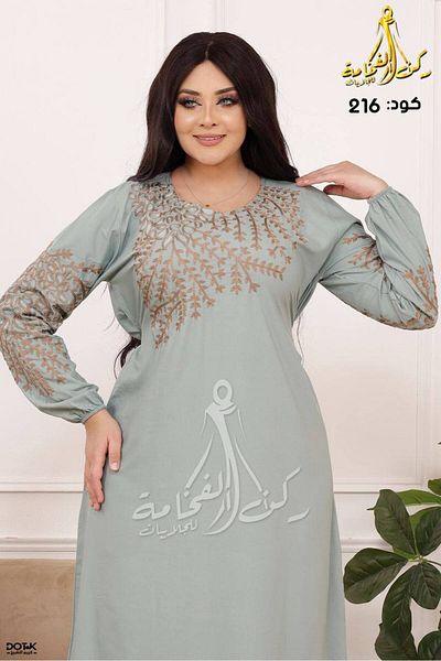 Generica Cotton abaya made of light natural cotton with a belt in the middle that adds a touch of elegance and elastic at the sleeve