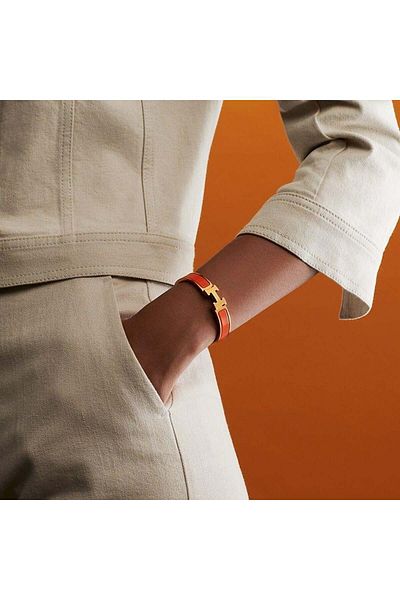 neslyaccessories Top Quality Brand Stamped Stainless Steel Hrms Handcuff Bracelet