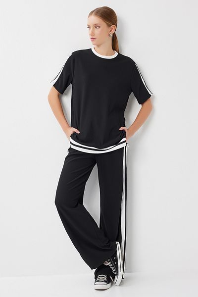 Lovelyİstanbul Contrast Stripe Ribbed Knitted Top-Top Set Lff0041 Black