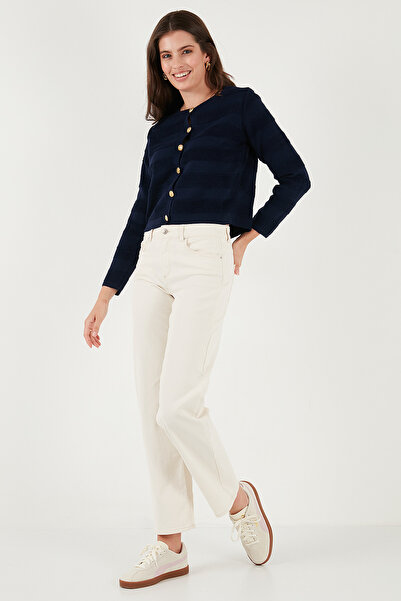 Lela Premium Regular Fit Crew Neck Buttoned Textured Knitwear Cardigan Cardigan 680Hi00337