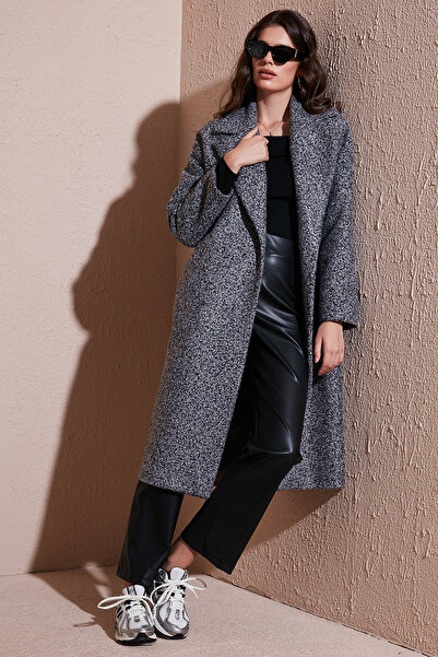 Lela Оверсайз-крій, монокомір, ґудзики, буклет, довгий кашеміровий пальто ПАЛЬТО 6810236