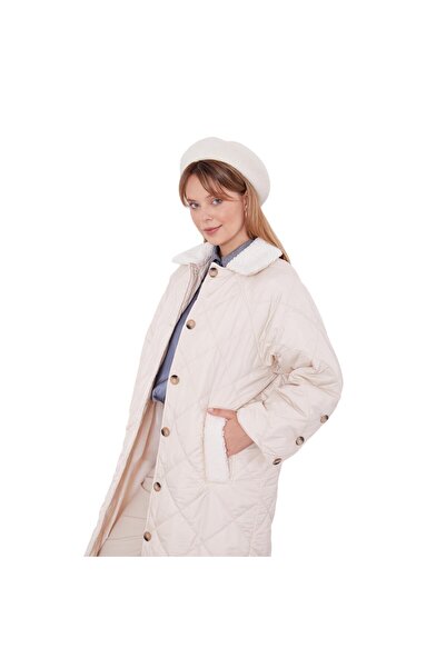 Levidor Women's Fur Detailed Quilted Coat