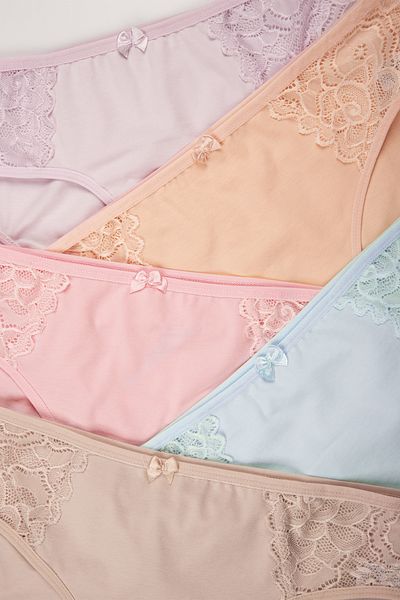Happy Fox Cotton Women's Panties Lacy Set of 5 Pack Lycra Slip Large Size Normal Waist Salmon