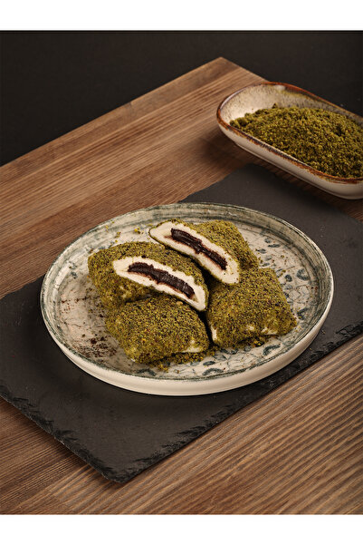 Kömeci Gıda Antep Fıstıklı Çikolatalı Bohça 1kg