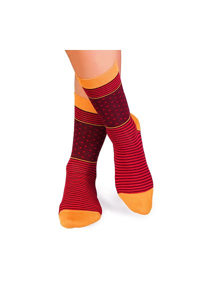 Pirin Hill FINE BAMBOO bamboo socks with burgundy red polka dots and stripes