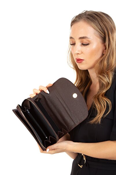 Newish Women's Brown Faux Leather Card Holder and Wallet