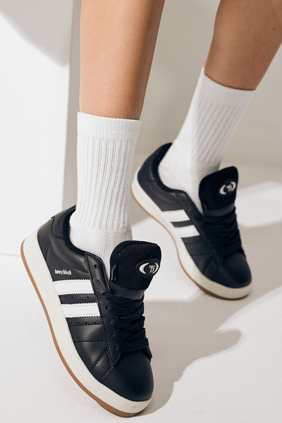 PowerSpeed Kadın Siyah Beyaz Termo Taban Yanı Şeritli Bağcıklı Spor Ayakkabı