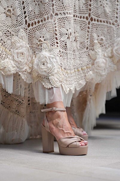 SHOEMOL SKT-076 Nude Deri Platform Topuklu Konfor Ayakkabı