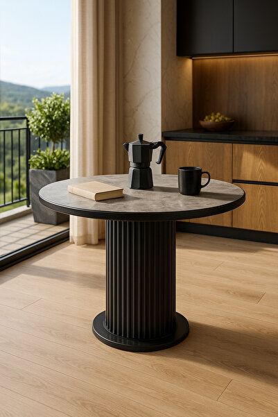 DENGEMA İstanbul’81 Yuvarlak Masa – Gri Mermer Desen, Siyah Ayak – Ø120 cm