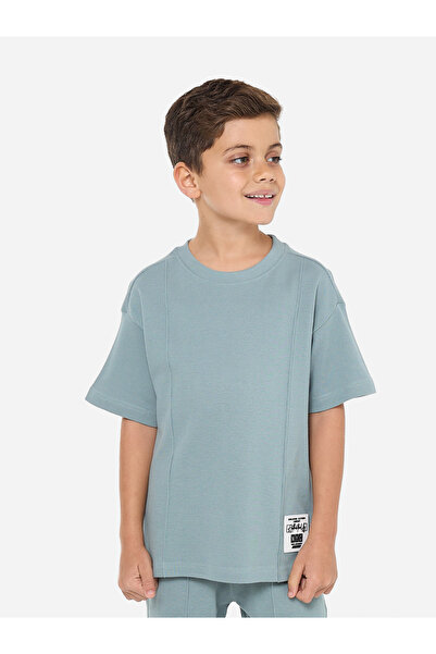 Victor and Jane By Styli Boys Textured Knit Cotton T-Shirt and Shorts Set