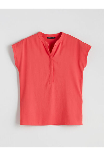 LC Waikiki Quality Parts from Celebi Store |   Croc Collar Blouse