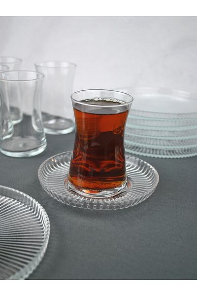 Qualitev 18-Piece Glass Tea Set Set - Cake Plate - Tea Cup and Tea Plate Modern Breakfast Set