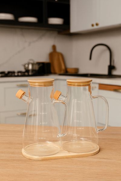 MAKRİ HOME Set of 2 900ml Borosilicate Glass Oil Pot with Bamboo Lid and Base, Heat Resistant, Oil/Vinegar/Sauce Pot