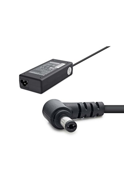 HADRON HD724 Laptop Adaptörü 90W 19V 4.74A 5.5x2.5 mm Siyah