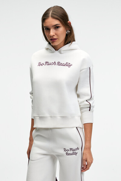 GRIMELANGE Virethia Women's Relaxed White Sweatshirt with Interlayer Print and Embroidery Detail