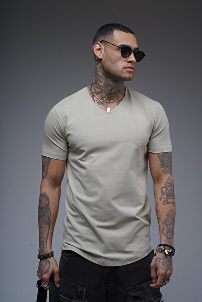 Butik TREND BİZ V-nyakú Lycra Single Jersey anyagból készült, normál szabású póló